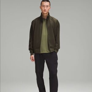 NWT Lululemon fleece training track jacket size M